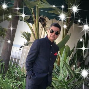 Meet your Posher, Manmohan